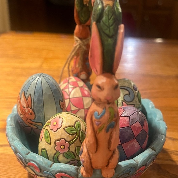 Decorative Easter Egg Bowl with Handle - Picture 4 of 5